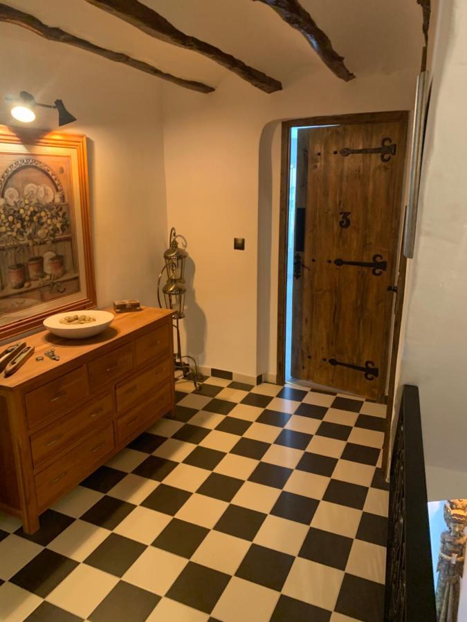 Castell De Castells Casa Blanca B&B 외부 사진