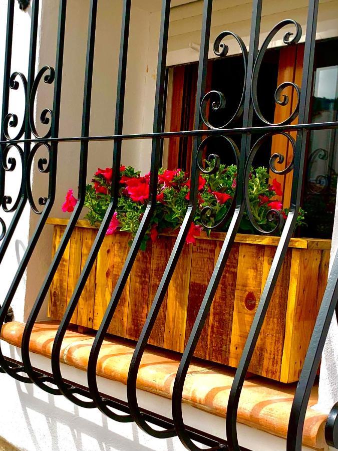 Castell De Castells Casa Blanca B&B 외부 사진