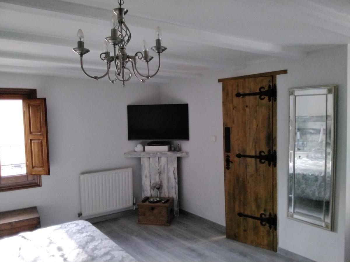Castell De Castells Casa Blanca B&B 외부 사진