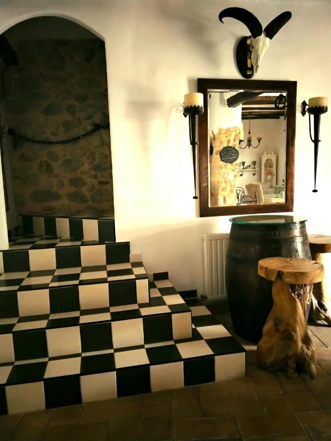 Castell De Castells Casa Blanca B&B 외부 사진