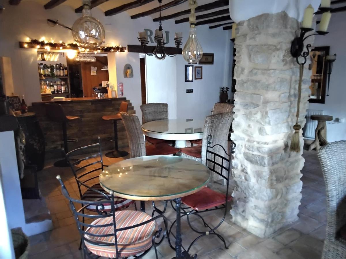 Castell De Castells Casa Blanca B&B 외부 사진