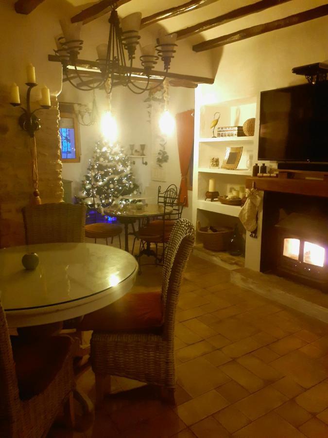 Castell De Castells Casa Blanca B&B 외부 사진