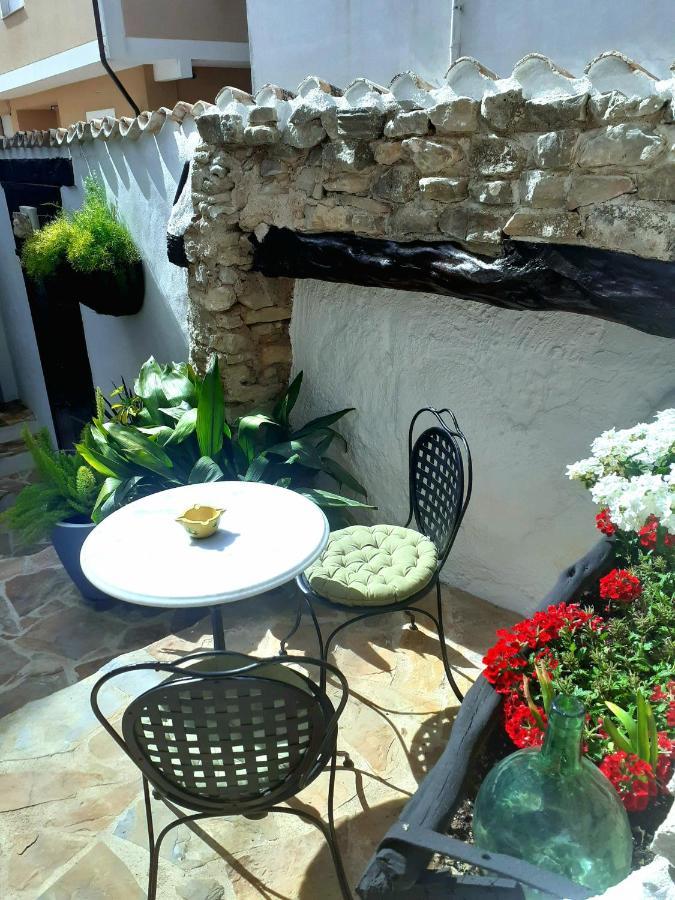 Castell De Castells Casa Blanca B&B 외부 사진