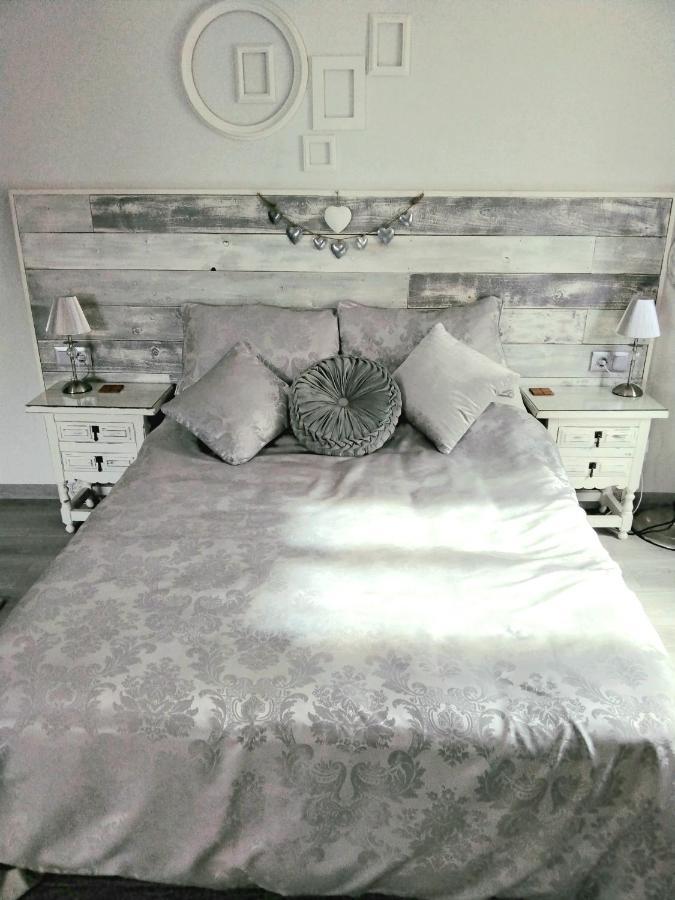 Castell De Castells Casa Blanca B&B 외부 사진