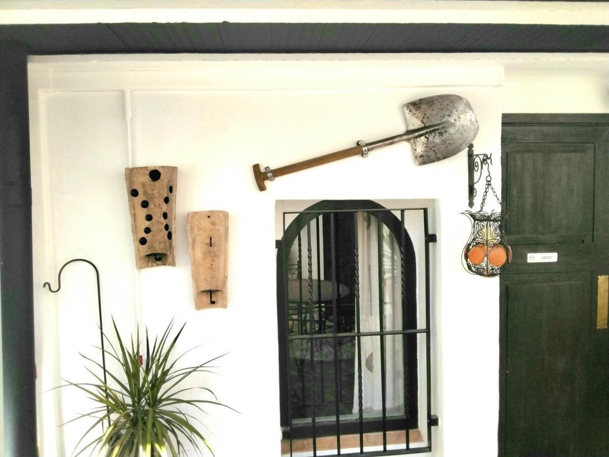 Castell De Castells Casa Blanca B&B 외부 사진